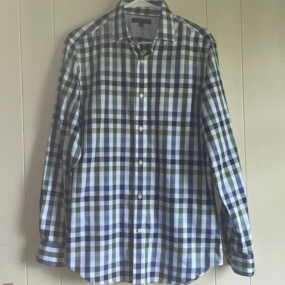 Banana Republic Men’s Plaid Cotton Woven Button Up Long Sleeve Shirt